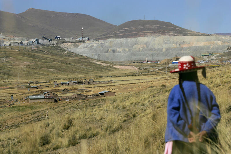 Das Bergwerk Antapaccay, das der Schweizer Konzern Glencore in Espinar (Peru) betreibt, hat gravierende Auswirkungen auf die Umwelt und die Gesundheit der indigenen Bevölkerung der Umgebung.