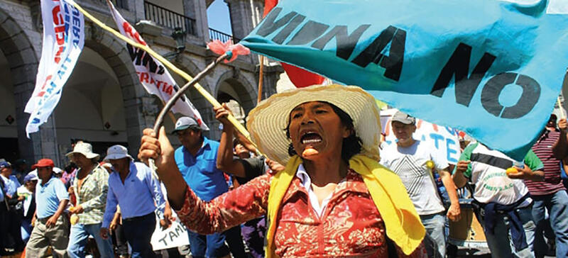 Protesta contro la miniera Tía-María Bergwerk nella valle del Tambo, Perù. © Red Muqui