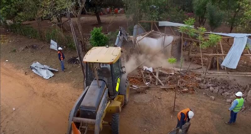 Démolition d'une maison à El Hatillo