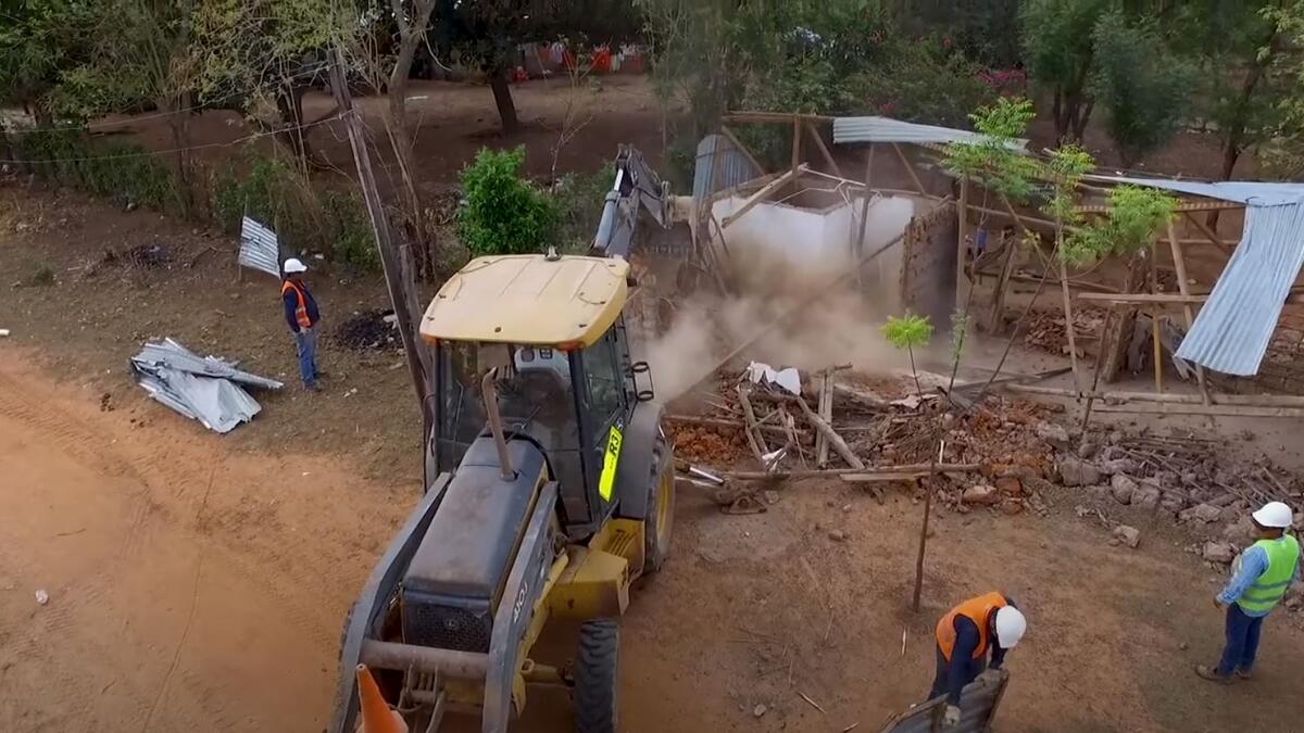 Démolition d'une maison à El Hatillo