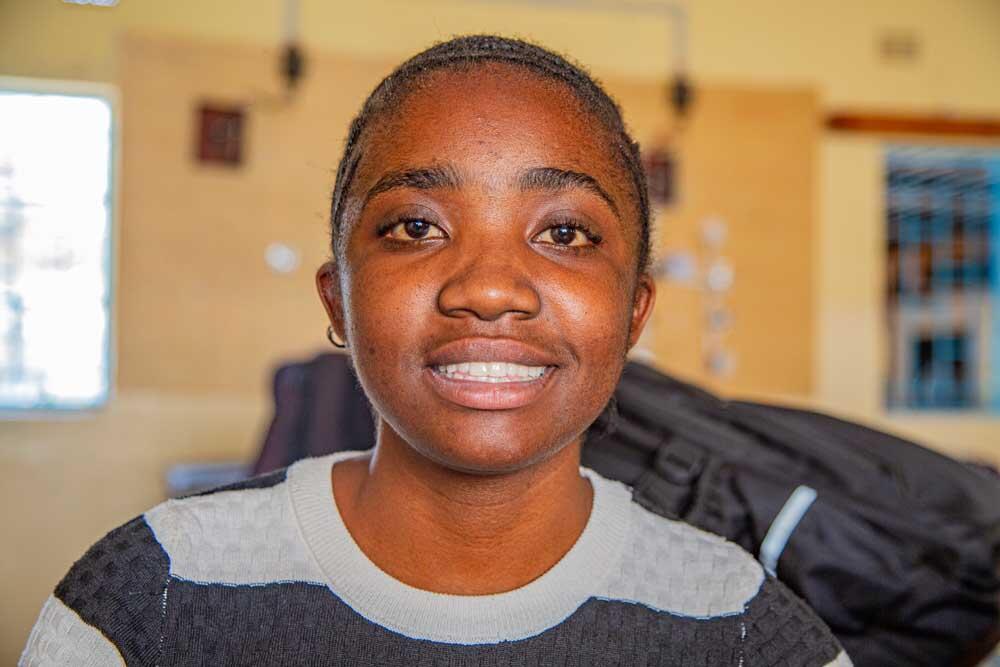 «Mein älterer Bruder ist Elektriker – seine Arbeit hat mich immer beeindruckt.» Cecilia, Lernende am Lusaka Youth Resource Centre