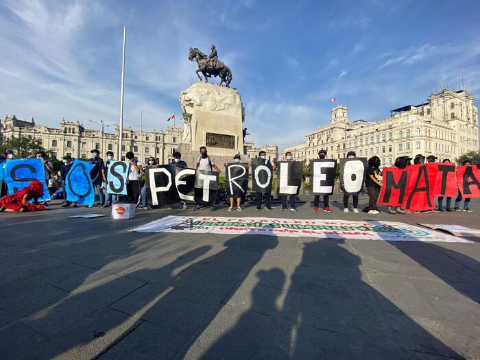 Action de protestation du MOCICC à Lima.