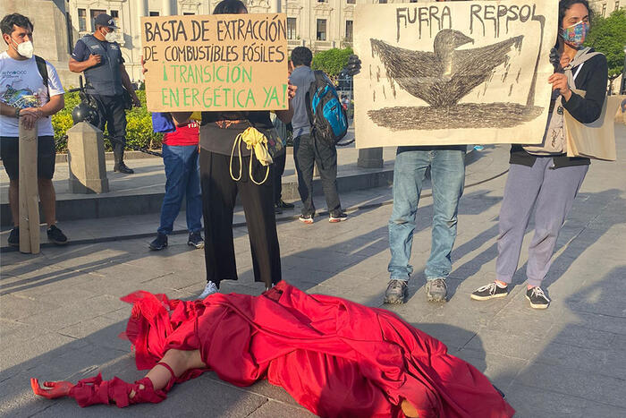 Action de protestation du MOCICC à Lima.