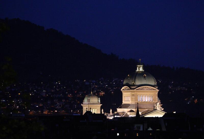 Palais fédéral by night