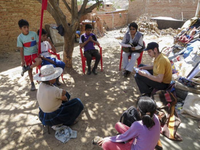 Alain Vimercati plant mit Bewohner:innen die Entwicklung ihres Quartiers – ein Projekt zur Verbesserung der Wohnsituation von 153 Haushalten.